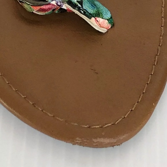 💰SOLD💰Rampage RAM-PETUNYA Sandals - Picture 6 of 8